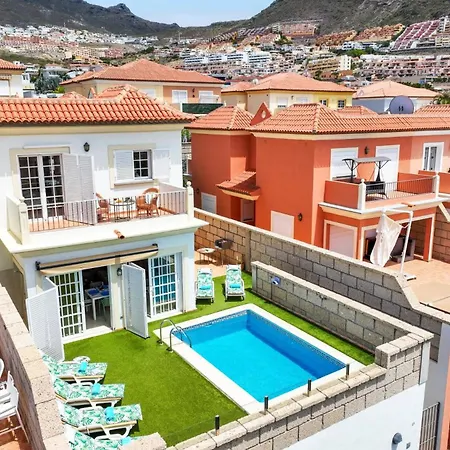 By * Costa Adeje (Tenerife)